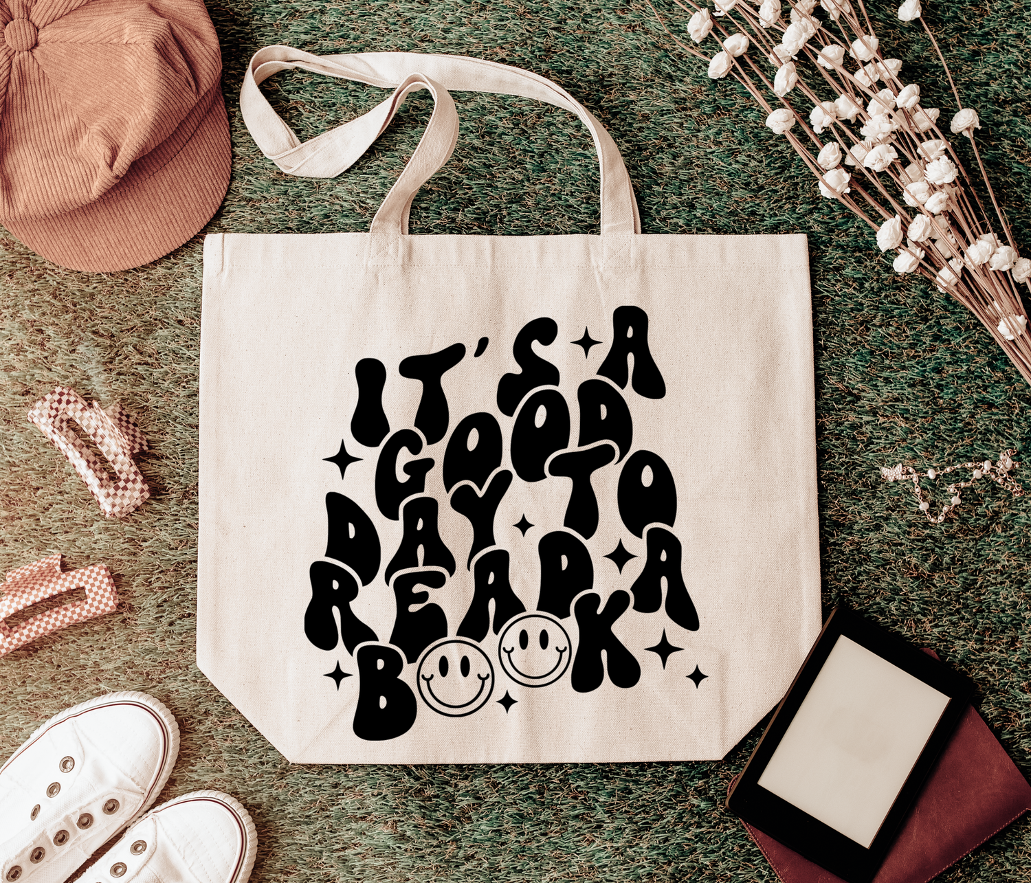TOTE BAGS